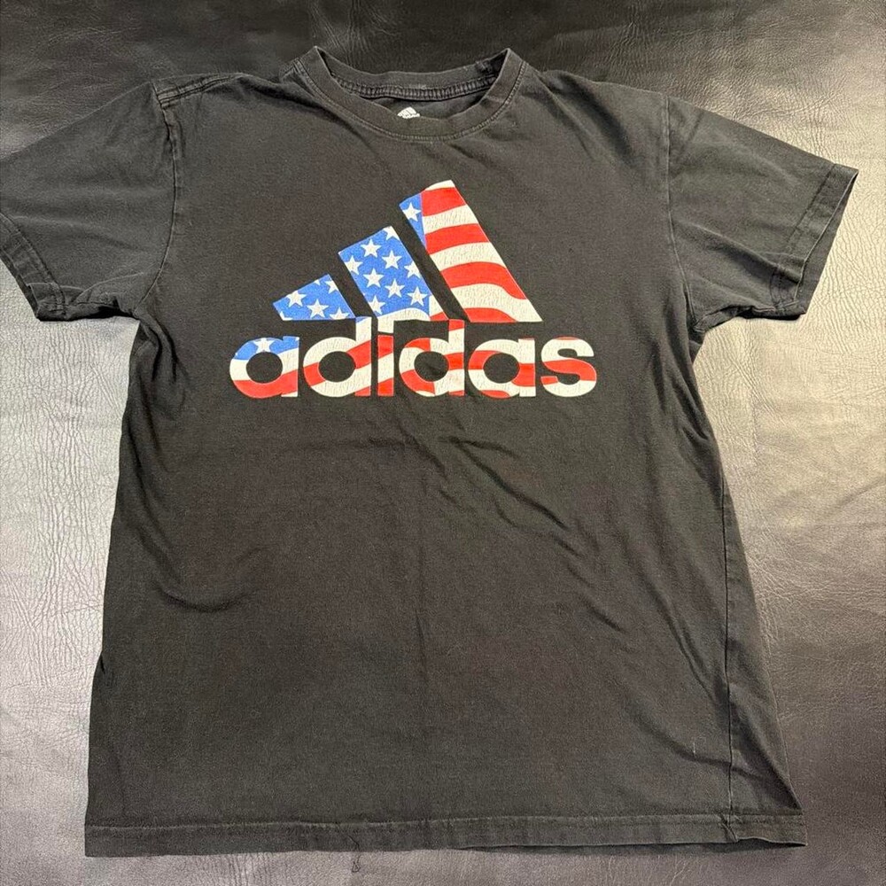 Adidas Men's Black and Grey T-shirt